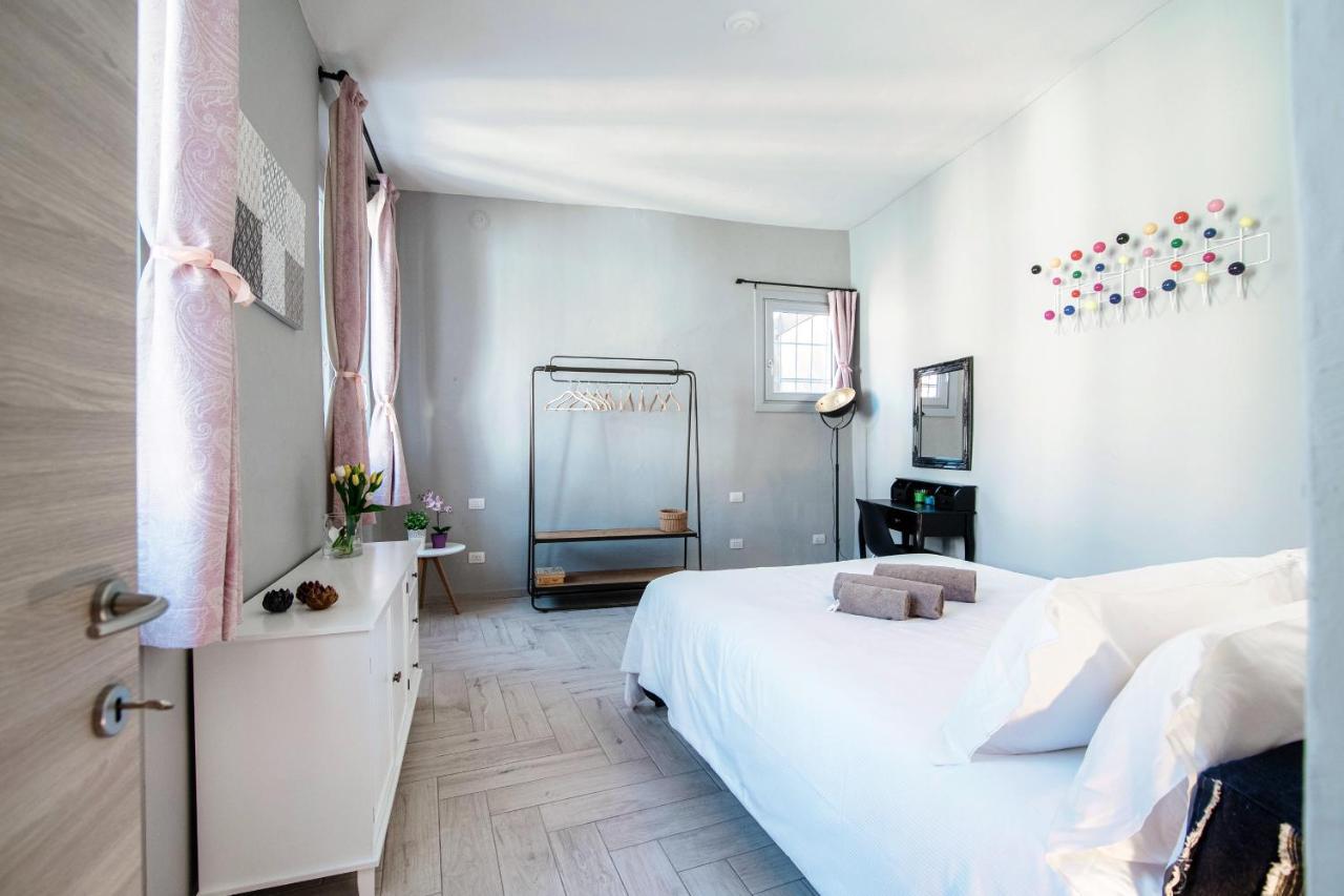 شقة Barbablue Flat - The House Of Travelers كومو المظهر الخارجي الصورة